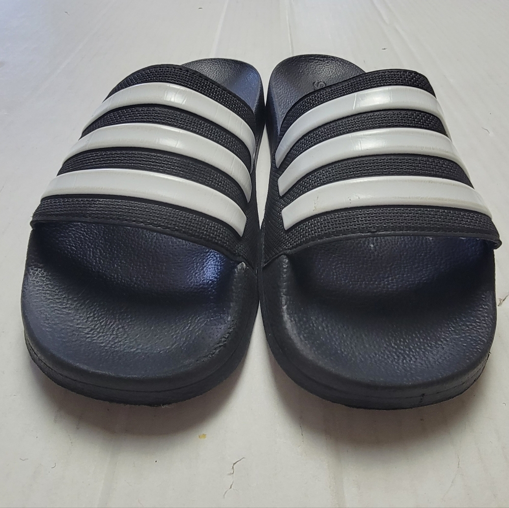 ADIDAS Slides - Picture 11 of 13
